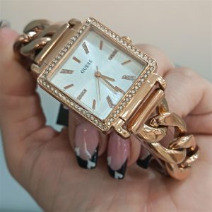 GUESS W1030L4 - Image 1