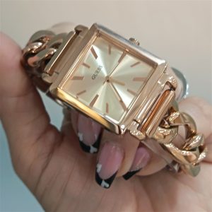 GUESS W1029L3 - Image 1