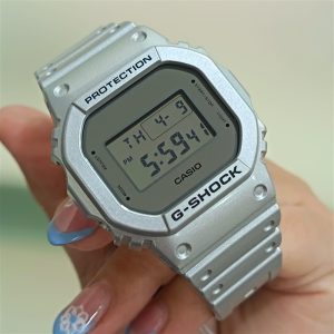 CASIO DW-5600FF-8ER - Image 1